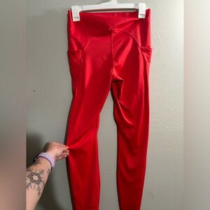 ALL IN MOTION everyday soft leggings, cherry red, size small